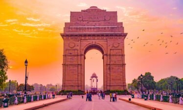 travel, delhi, gate
